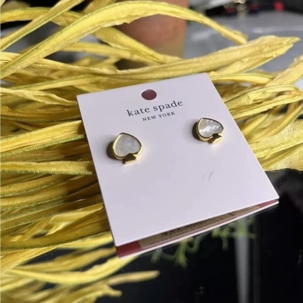 Kate Spade Gold Heart Faux Pearl Stud Earrings NWT